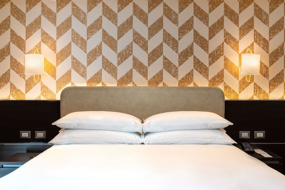 Deluxe Room, 1 King Bed