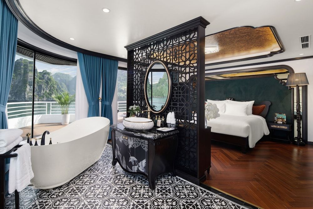 Catherine Cruises