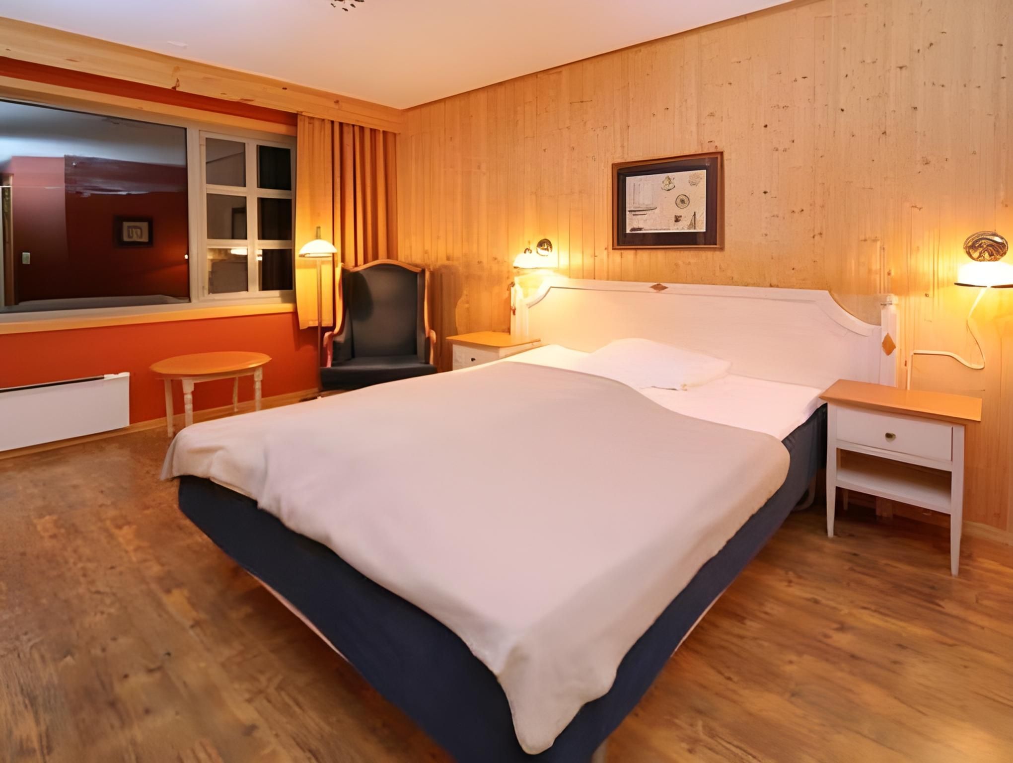 Twin Room with Balcony