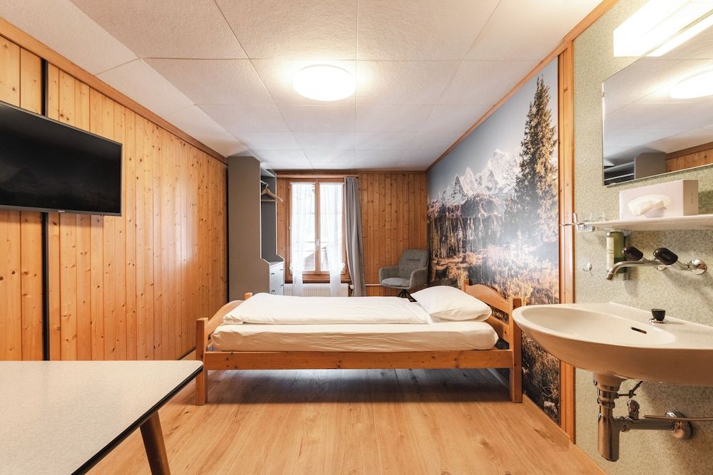 Basic Single Room, Shared Bathroom