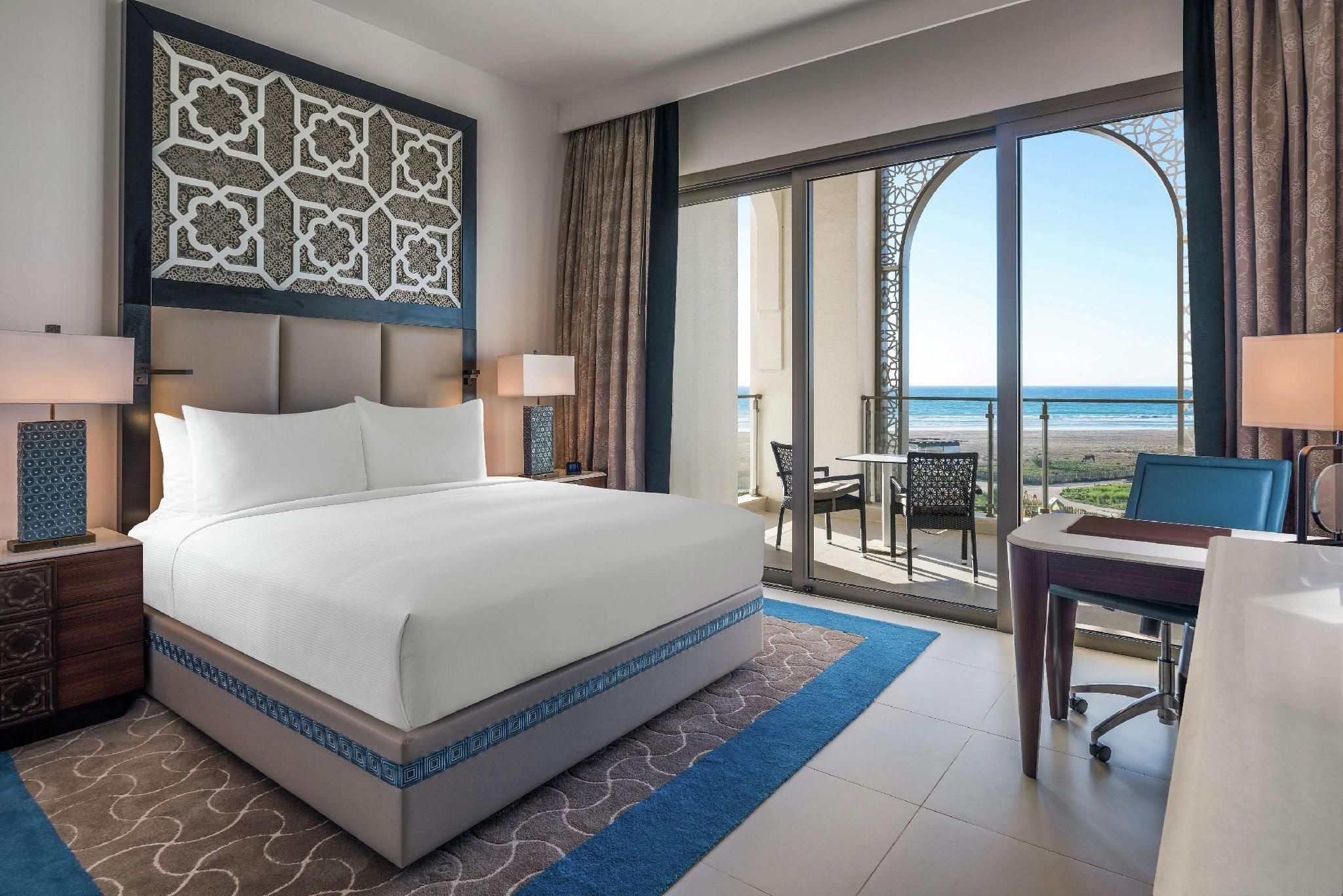 Two Bedroom Apartment with Ocean View