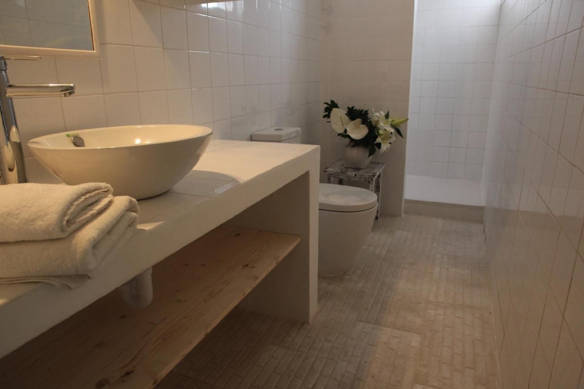 Superior Double Room with Shared Bathroom
