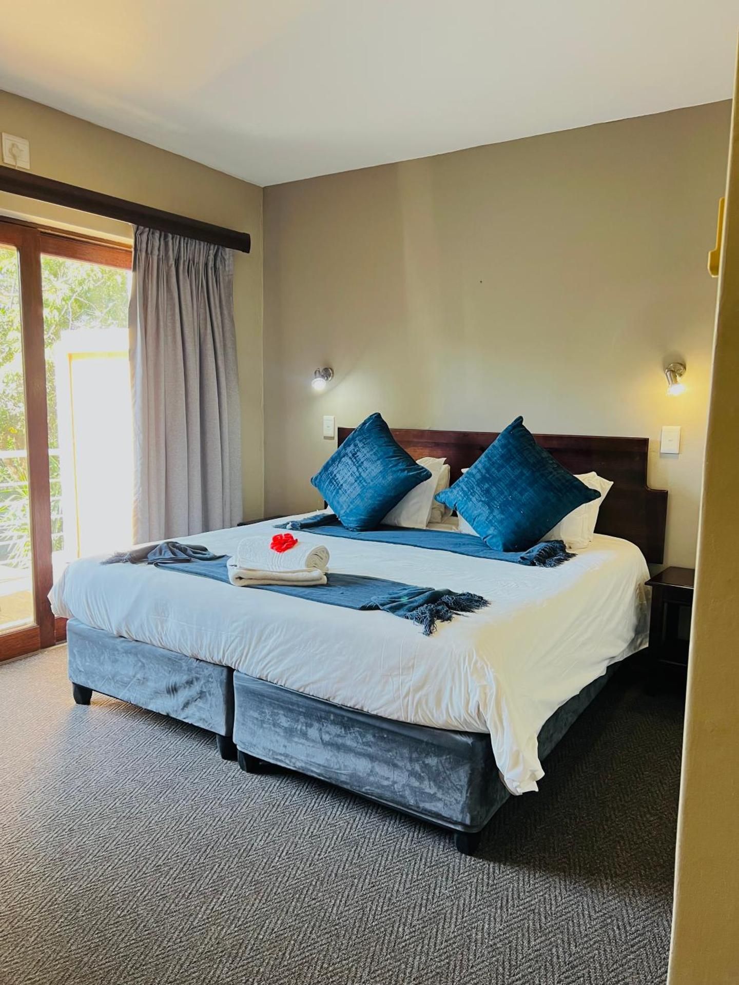 Double or Twin Room with Garden View