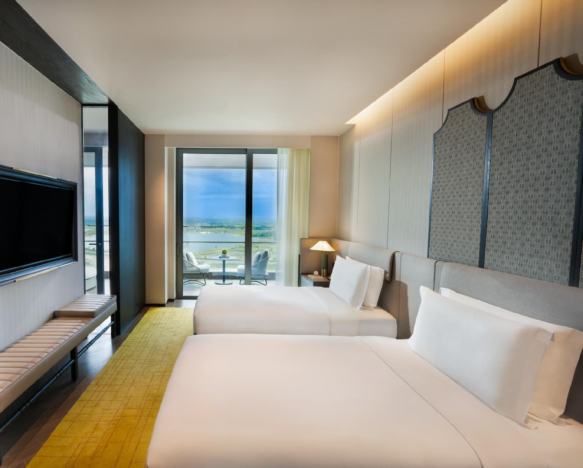 Superior Suite Twin