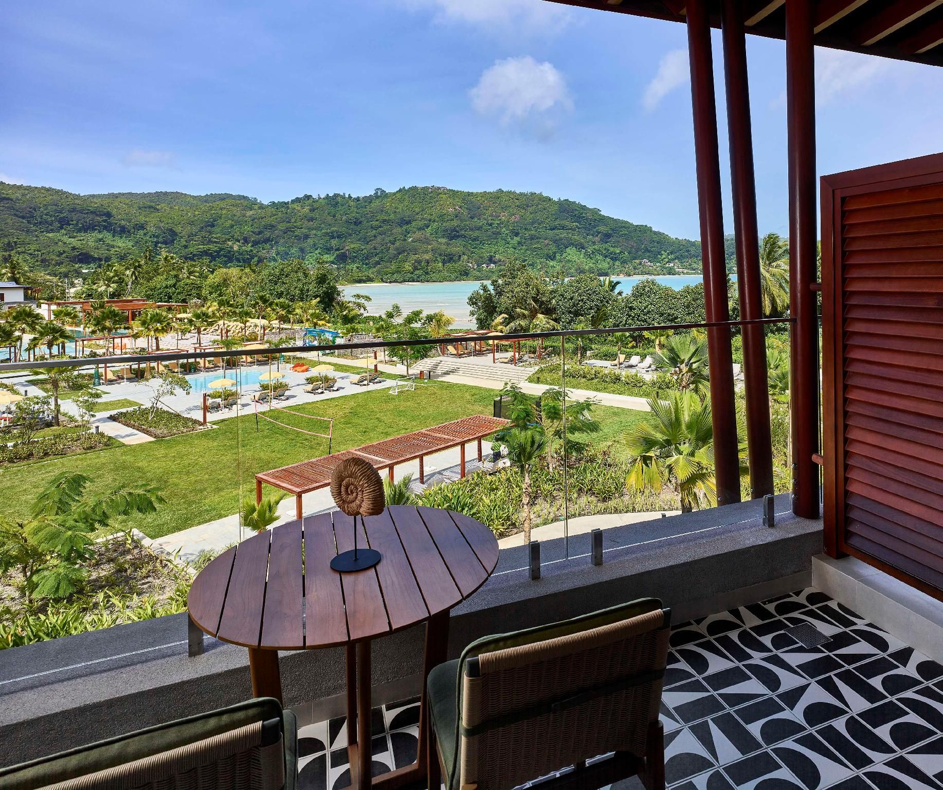 Canopy by Hilton Seychelles Resort King Deluxe Room with Garden View 2