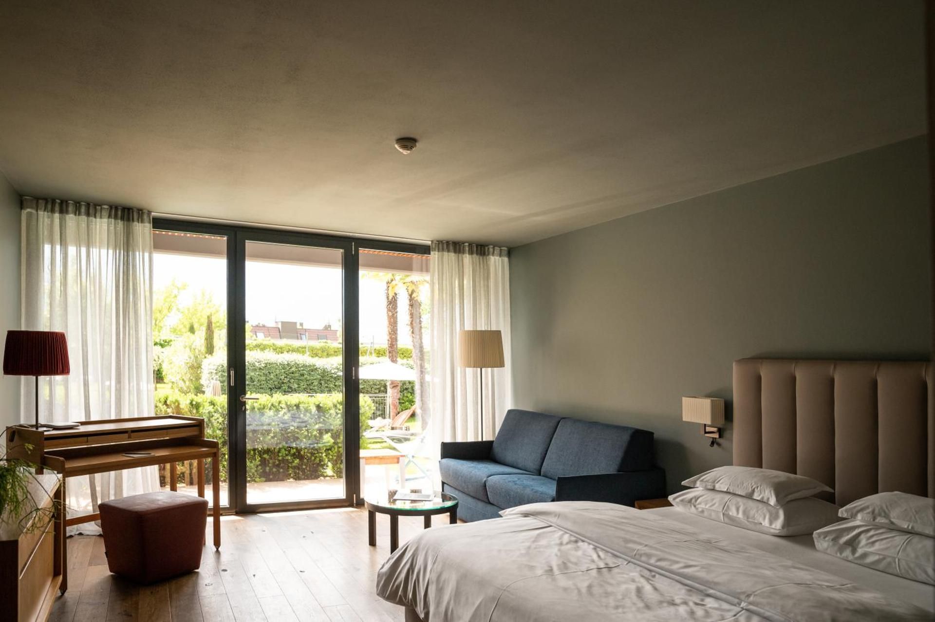Suite with Pool Access