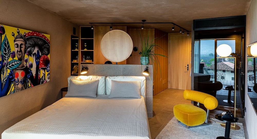 Double Room, Mountain View