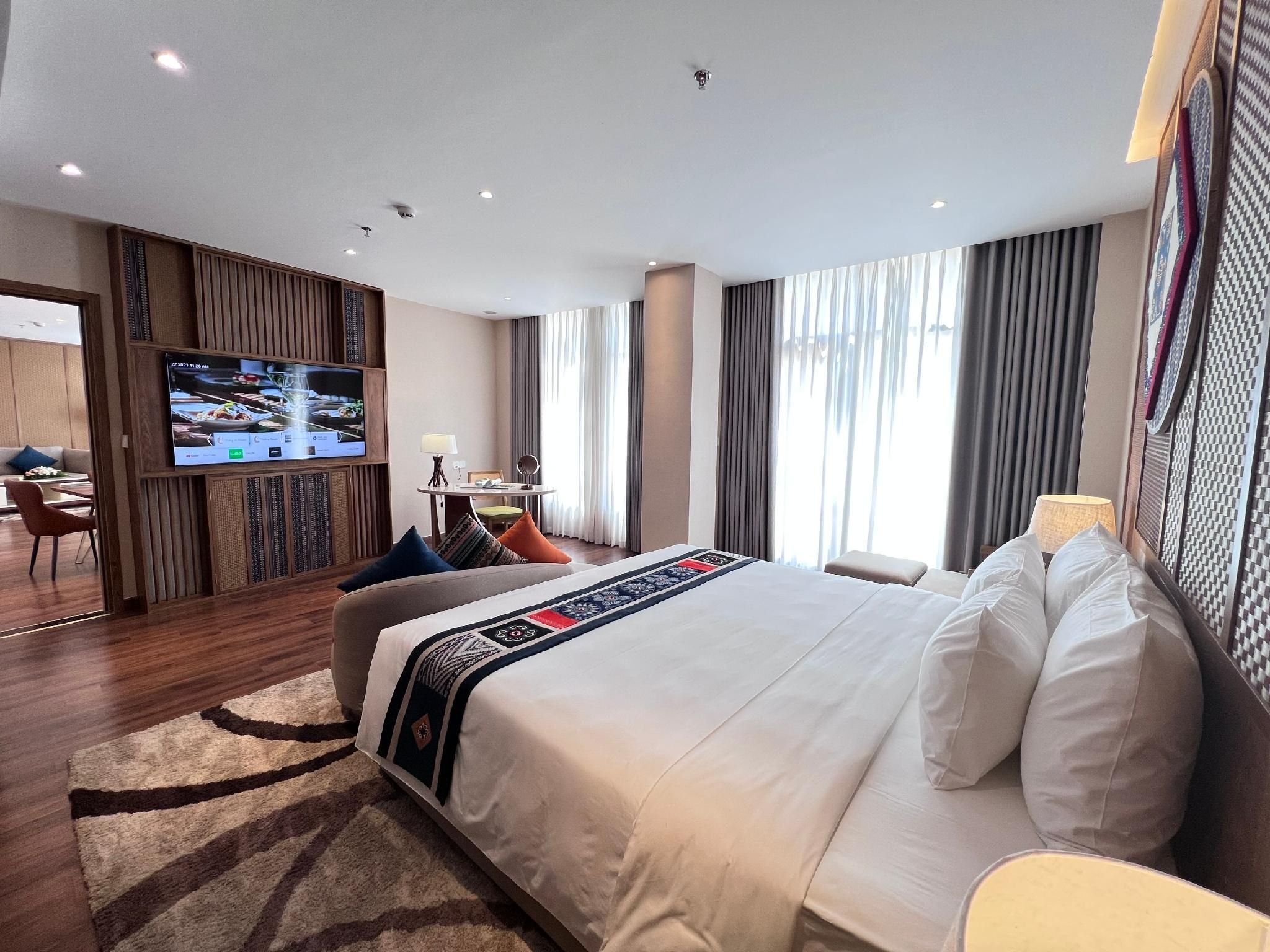 Lady Hill Grand Suite with Mountain View