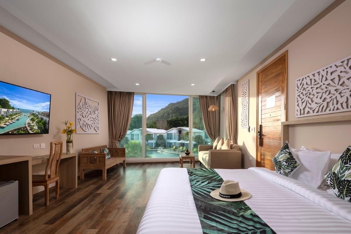 Deluxe Villa with King Bed