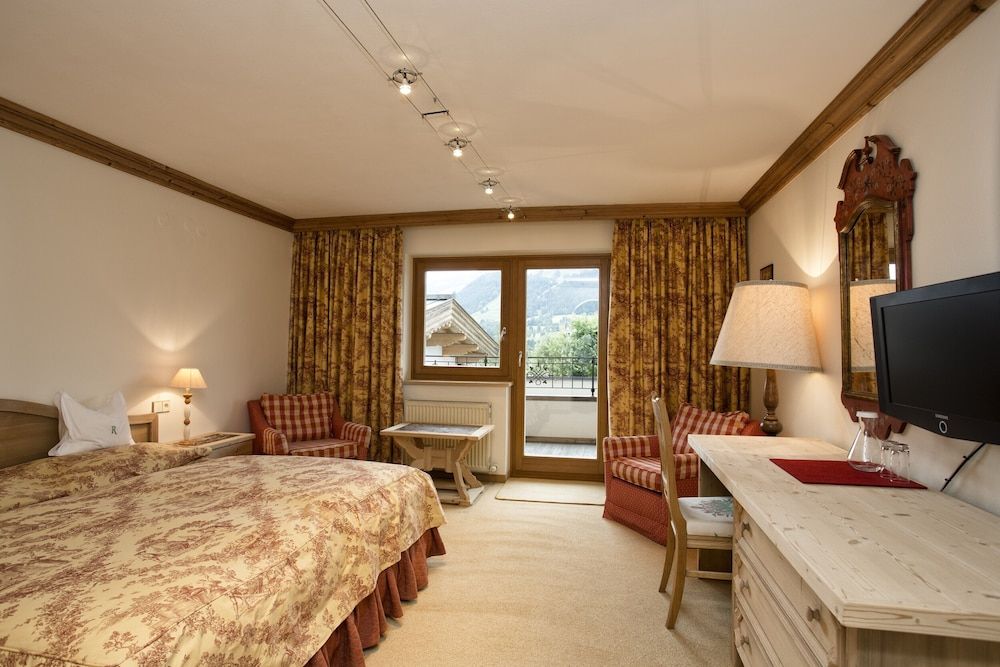 Hotel Rasmushof Double Room Single Use, Balcony, Mountain View 2