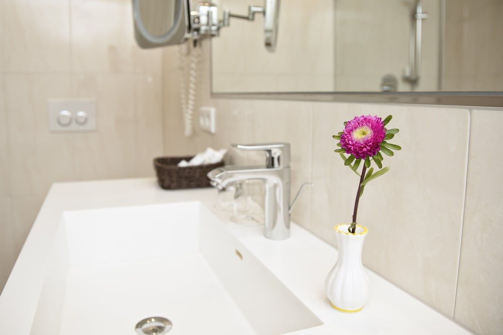 Hotel Rasmushof Deluxe Suite, Balcony, Garden View 5