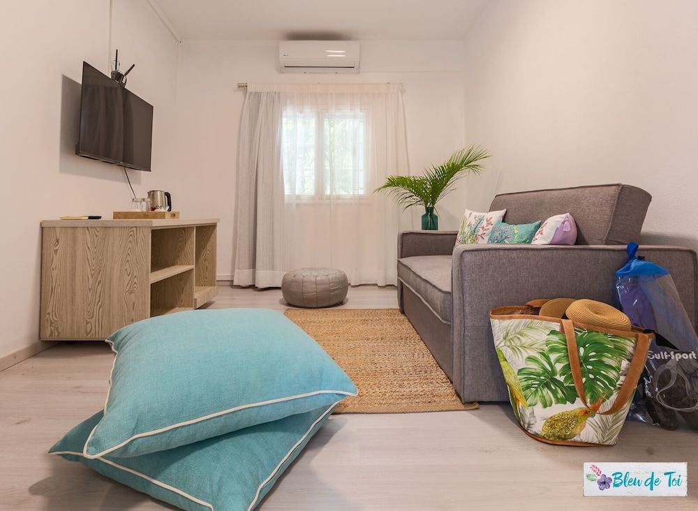 Family Room, 2 Bedrooms, Non Smoking, Garden View