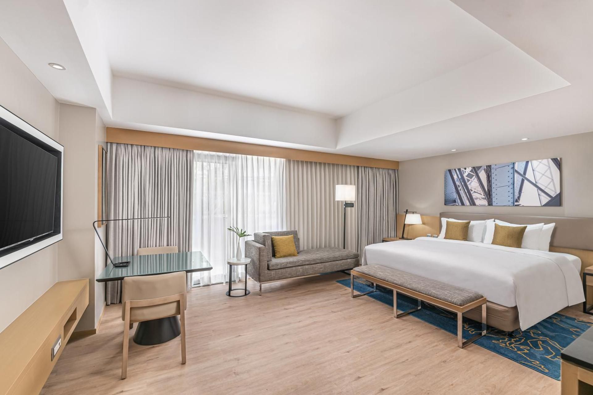Standard King Room