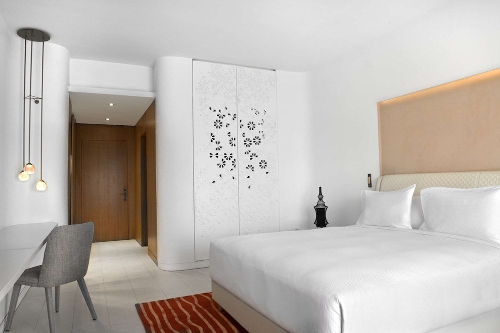Room 1 King Bed Ocean View