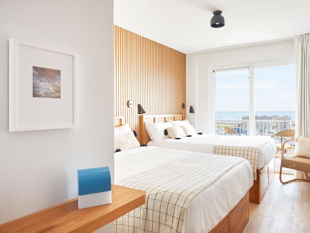 Deluxe Room, 2 Queen Beds, Terrace, Ocean View
