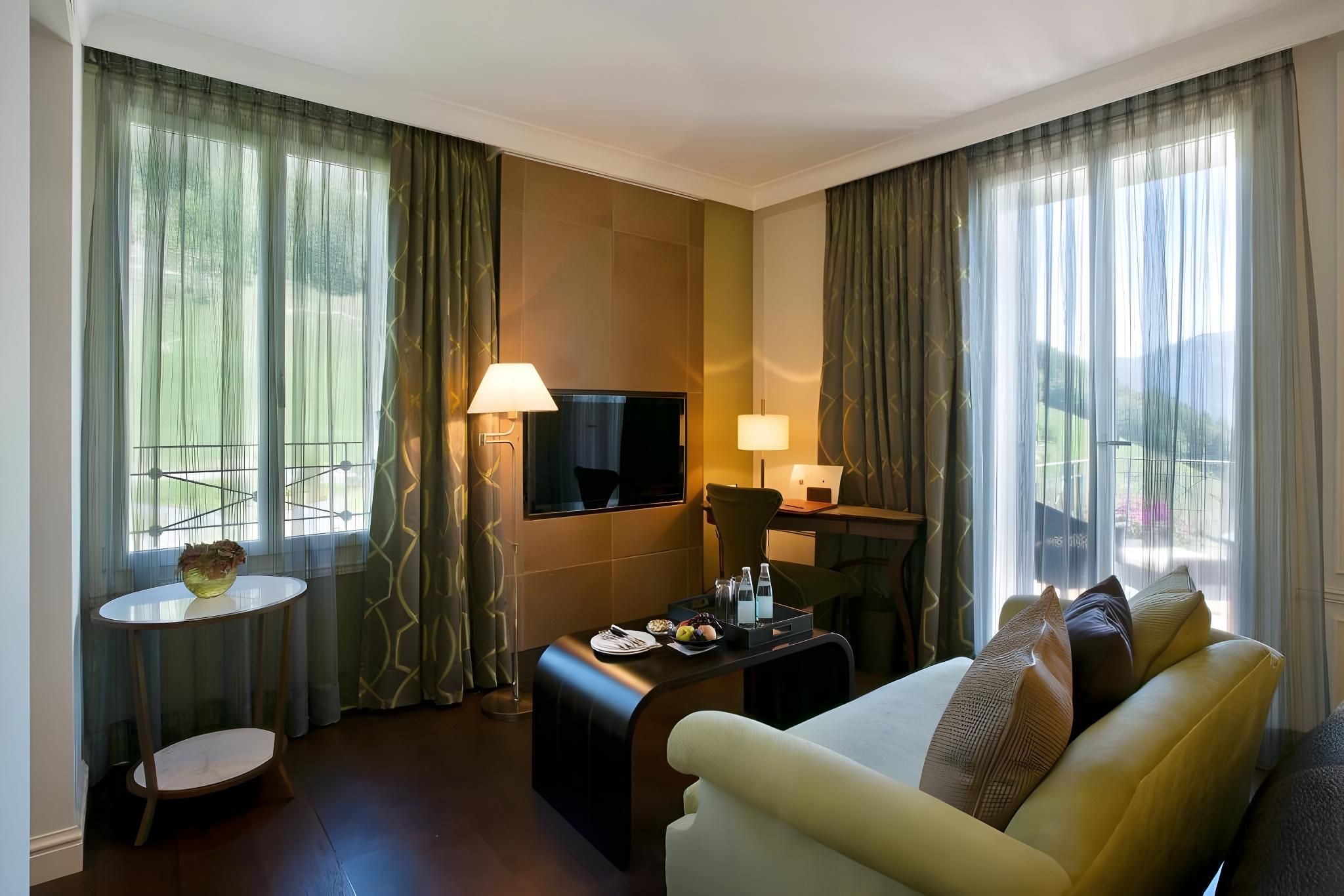 Lake View Room with Terrace