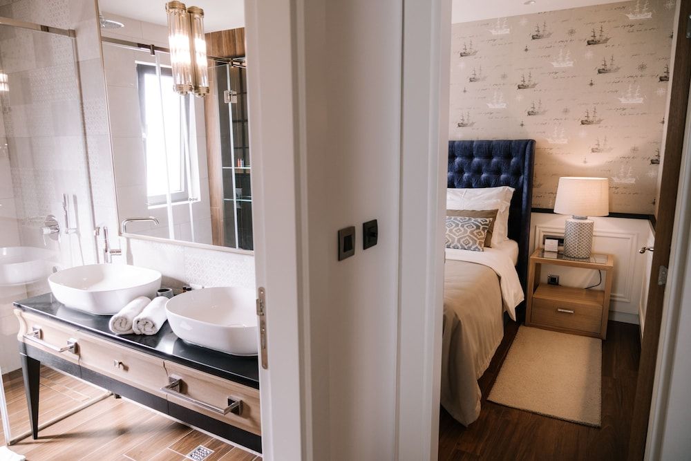 Deluxe Suite, 2 Bedrooms, Sea View, Beachfront