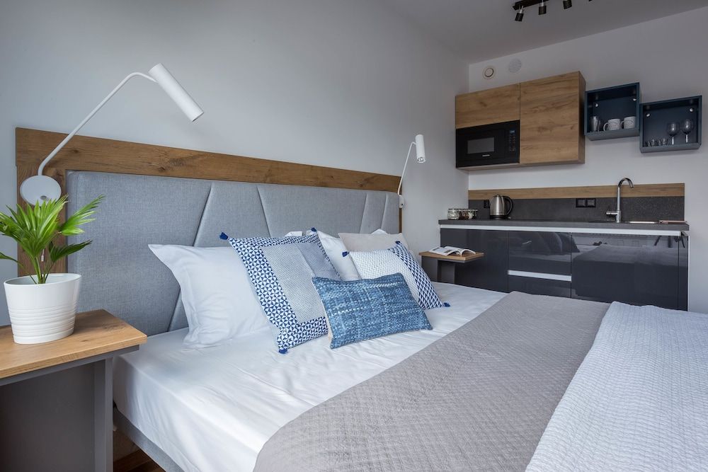 City Studio, 1 Bedroom, Kitchenette
