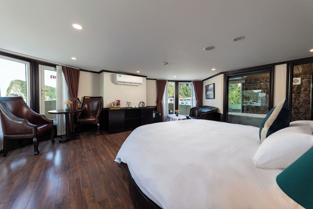 Royal Room, Balcony, Bay View