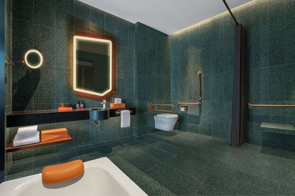 W Macau - Studio City Room, 1 King Bed, Non Smoking, City View 2