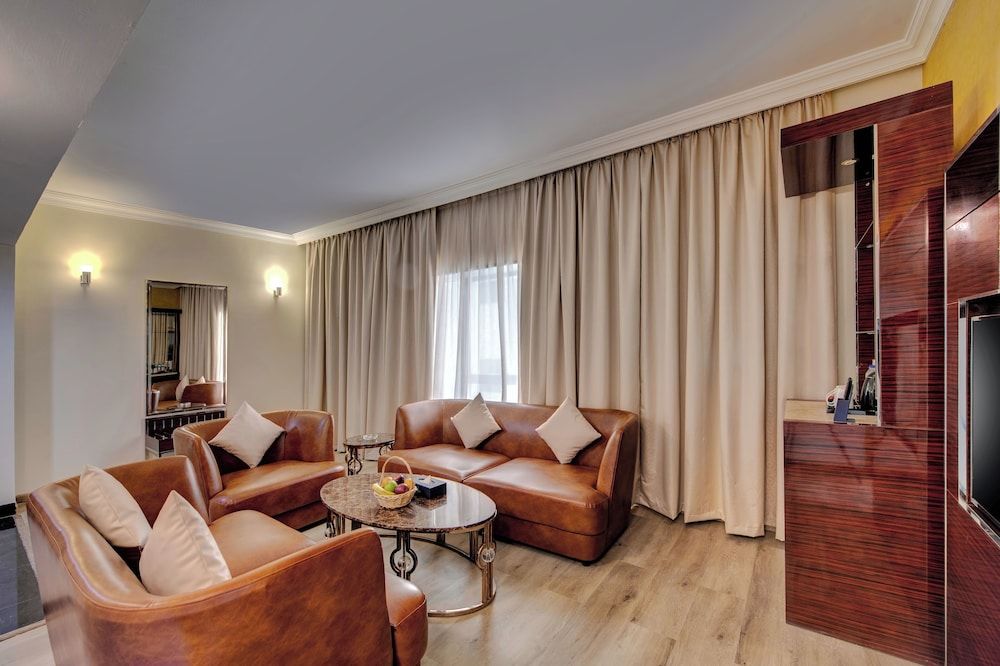 Executive Suite