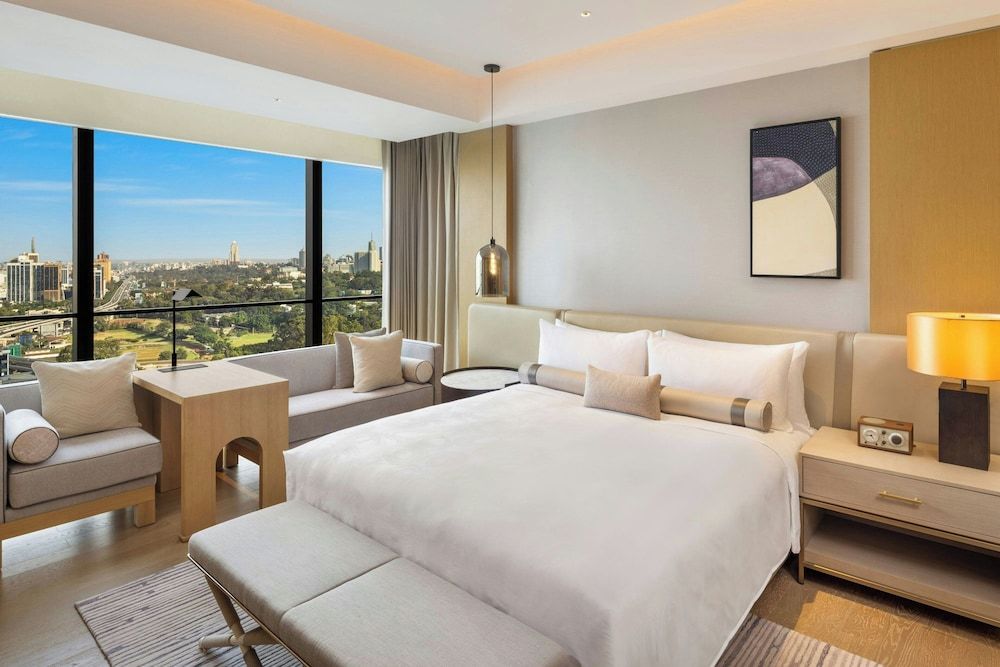 JW Marriott Hotel Nairobi Standard Room, 1 King Bed, Non Smoking 3