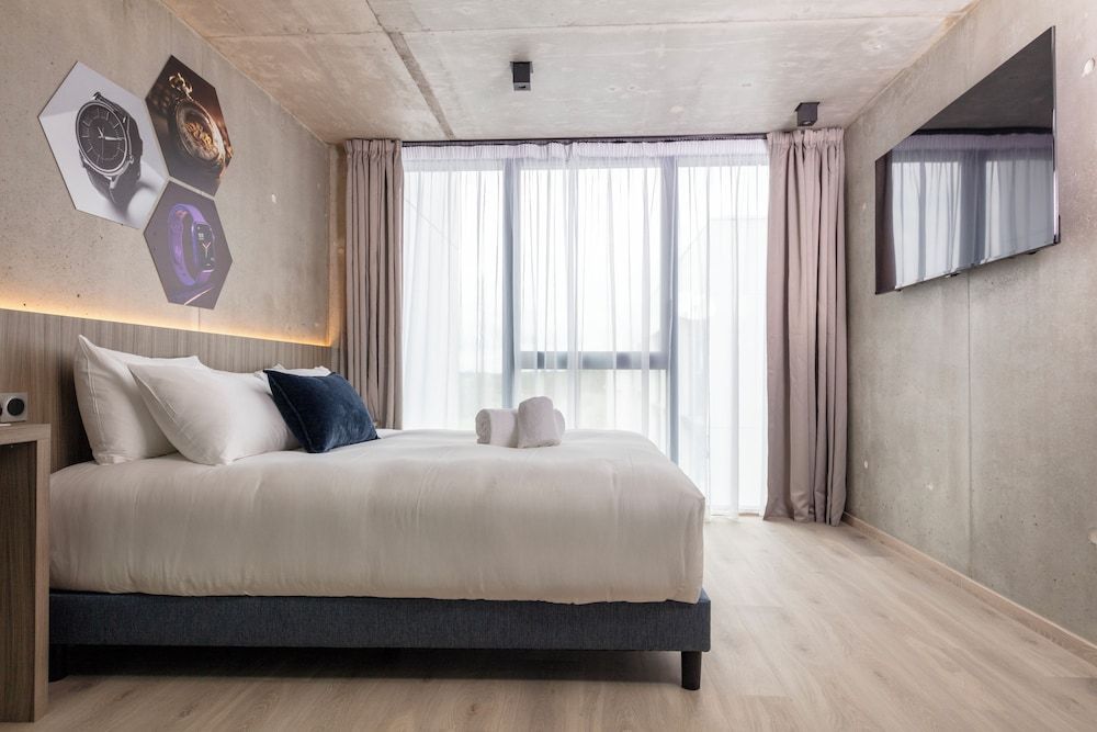 Room, Mobility Accessible, Pool Access