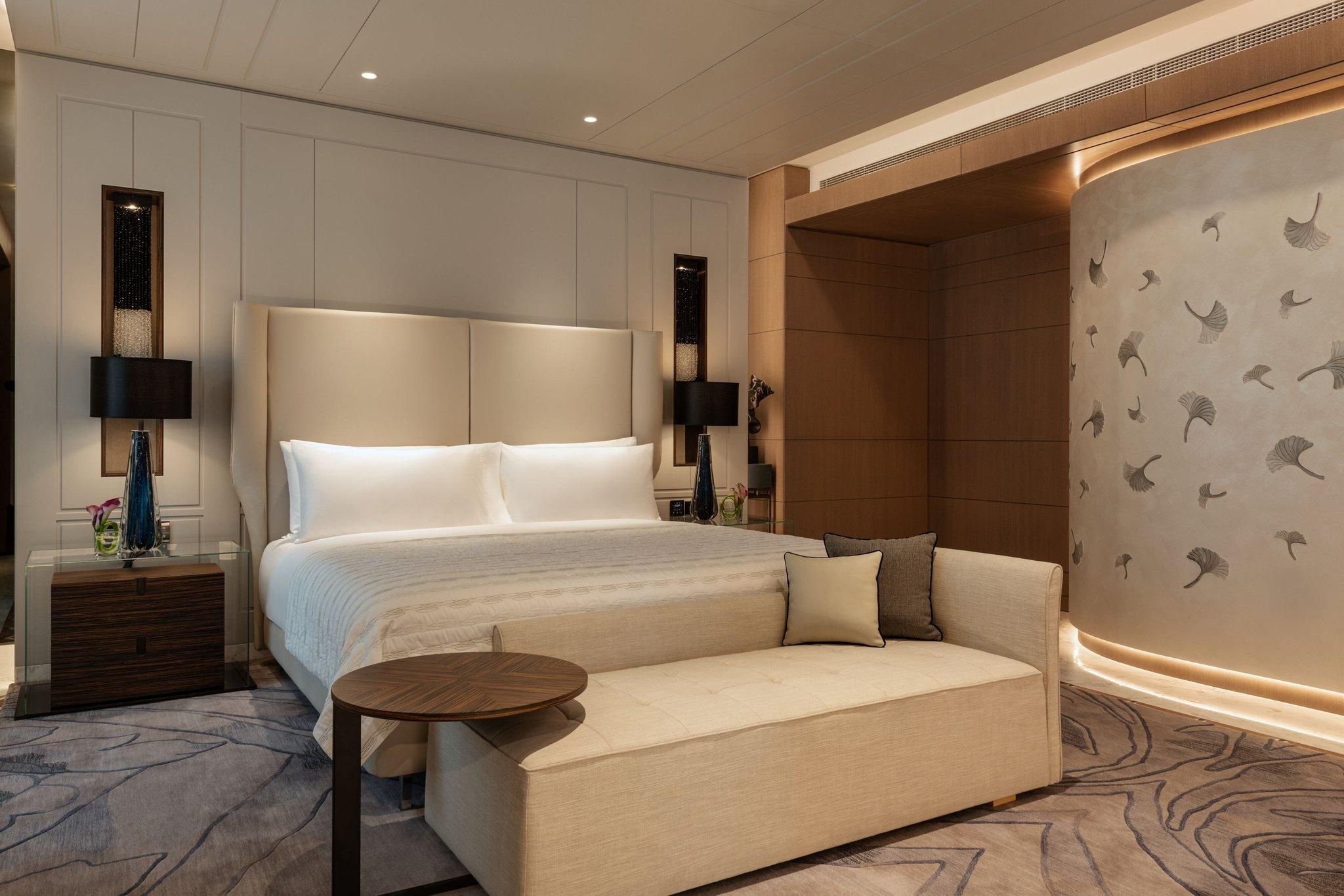 Royal Suite, 1 Bedroom Suite, 1 King, Roof Top Terrace, Whirlpool