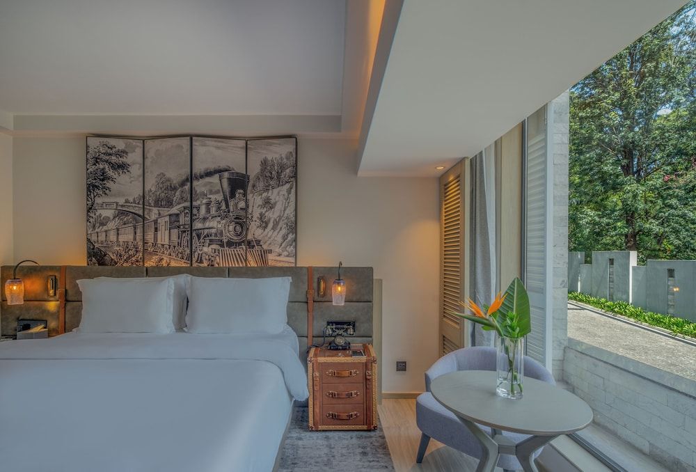 Kwetu Nairobi, Curio Collection By Hilton Serene King Guest Room 4