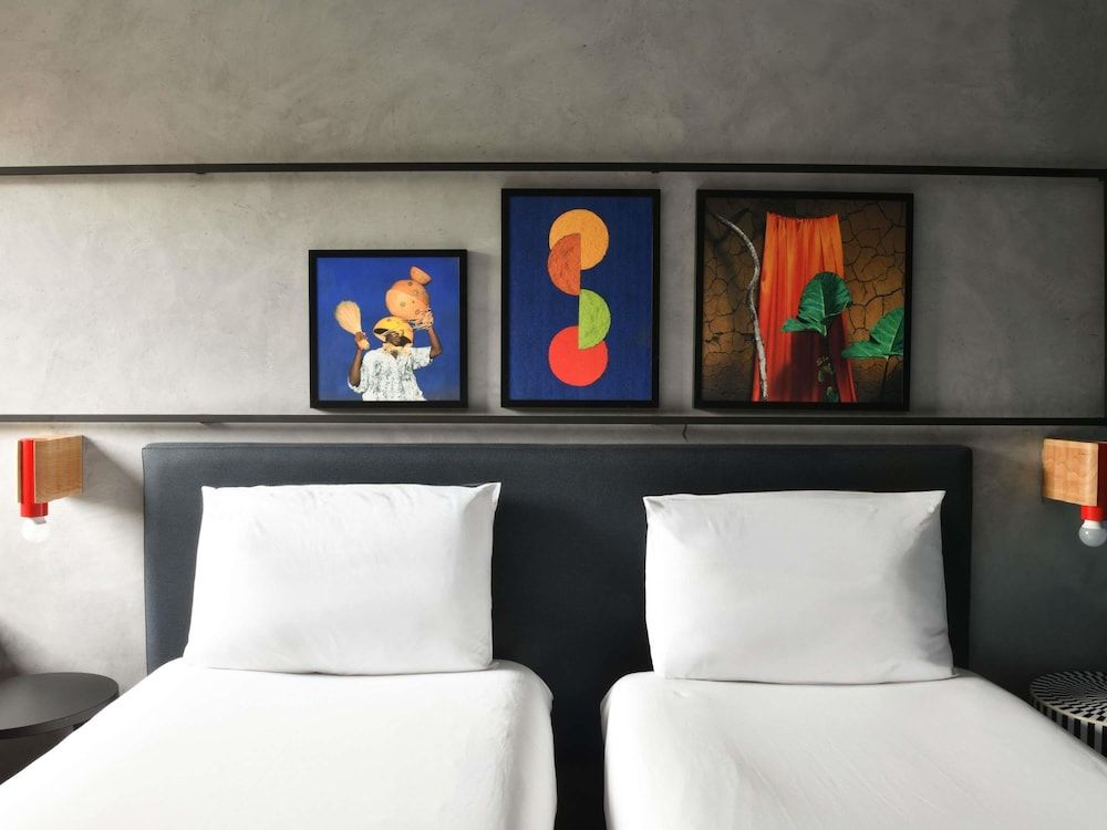 ibis Styles Abidjan Plateau Standard Room, 2 Twin Beds (Recently renovated) 4