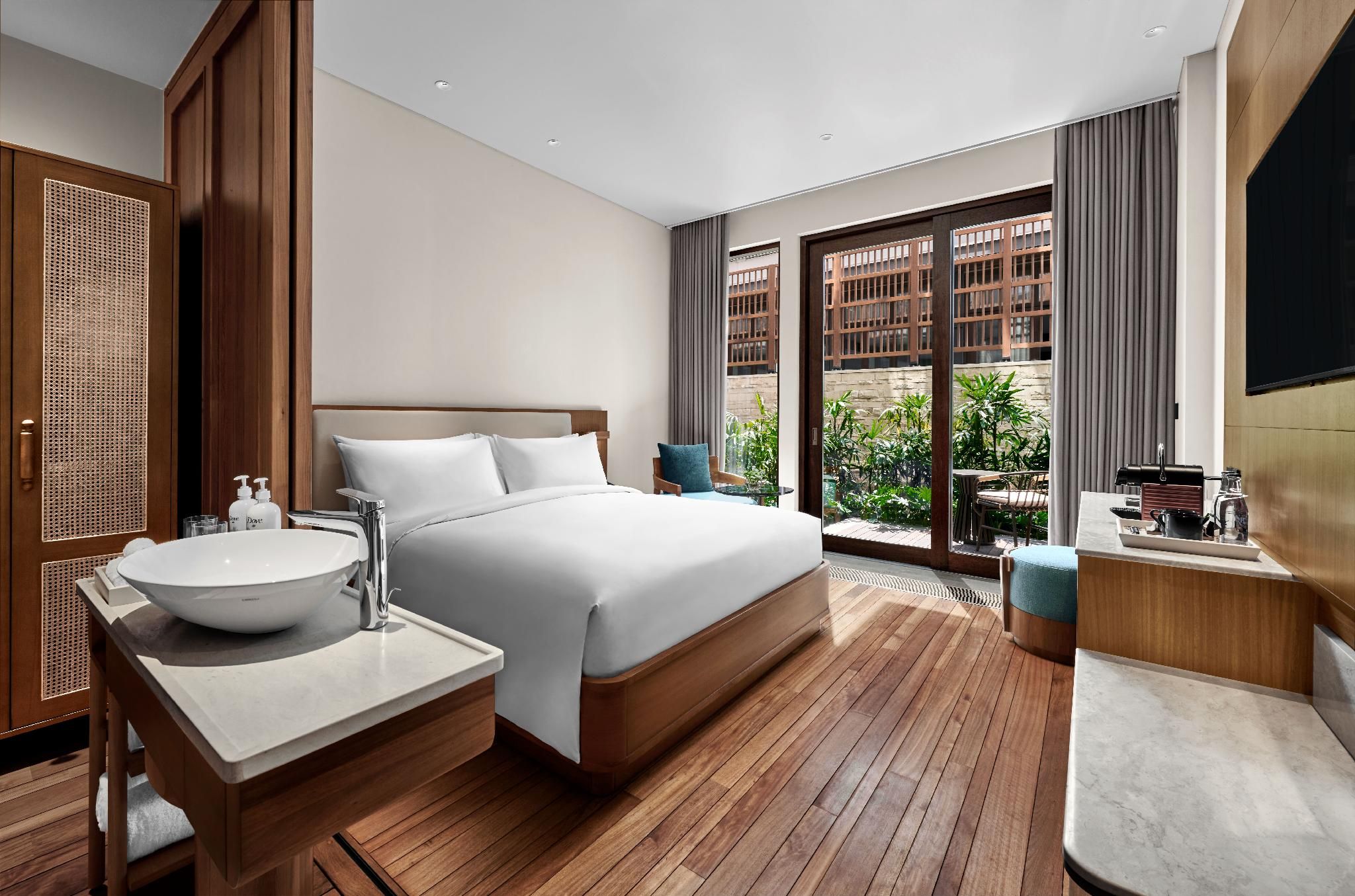 1 Bedroom Kids Suite Garden View