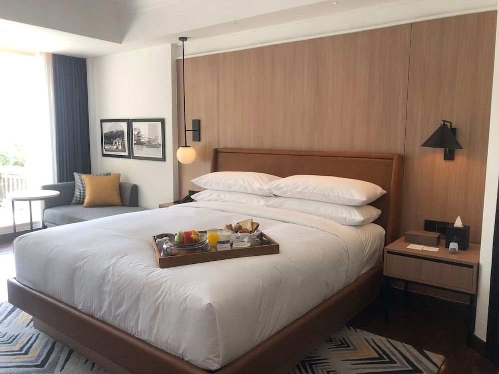 Sheraton Jakarta Soekarno Hatta Airport Deluxe Room, 2 Double Beds, Non Smoking, Garden View 6