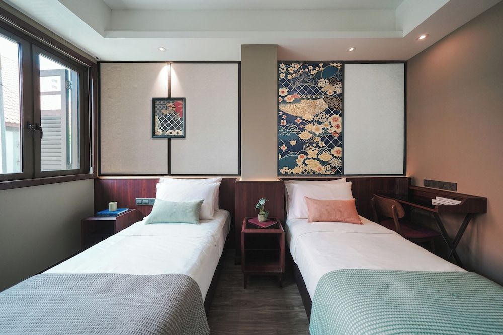 Premier Twin Room