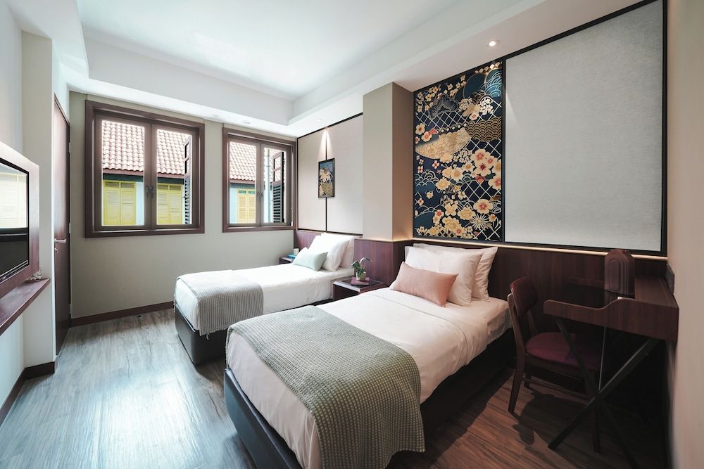 Family Suite (2 Rooms 2 Baths)