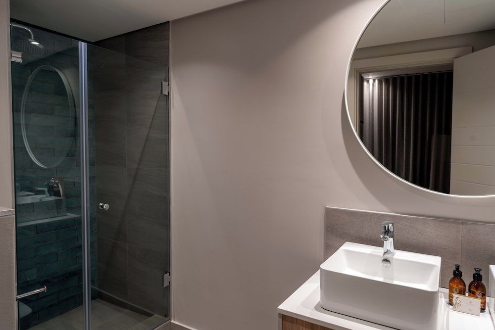 Plett Quarter Hotel Economy Double or Twin Room 9