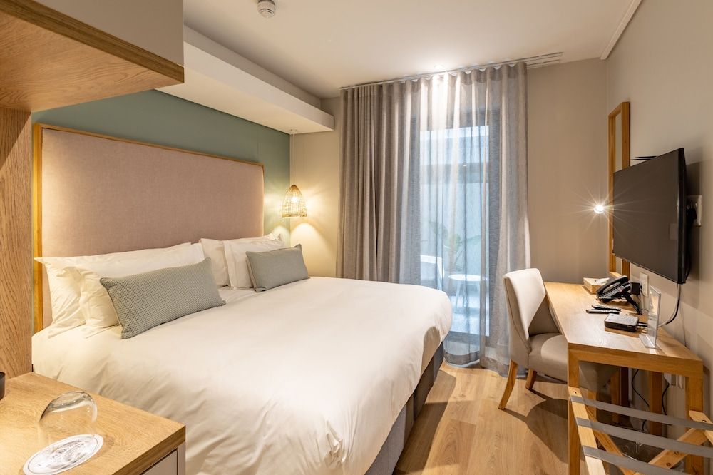 Plett Quarter Hotel Economy Double or Twin Room 5