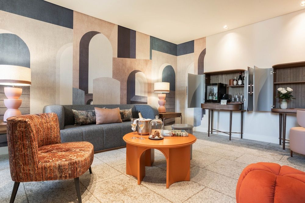 Convent Square Lisbon, Vignette Collection by IHG Suite, 1 Twin Bed (The Convent, Cloister View) 5