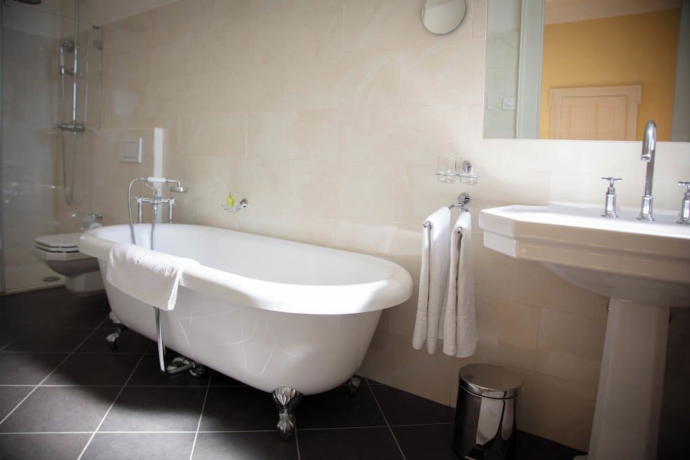 Hotel Victoria Standard Double Room 3