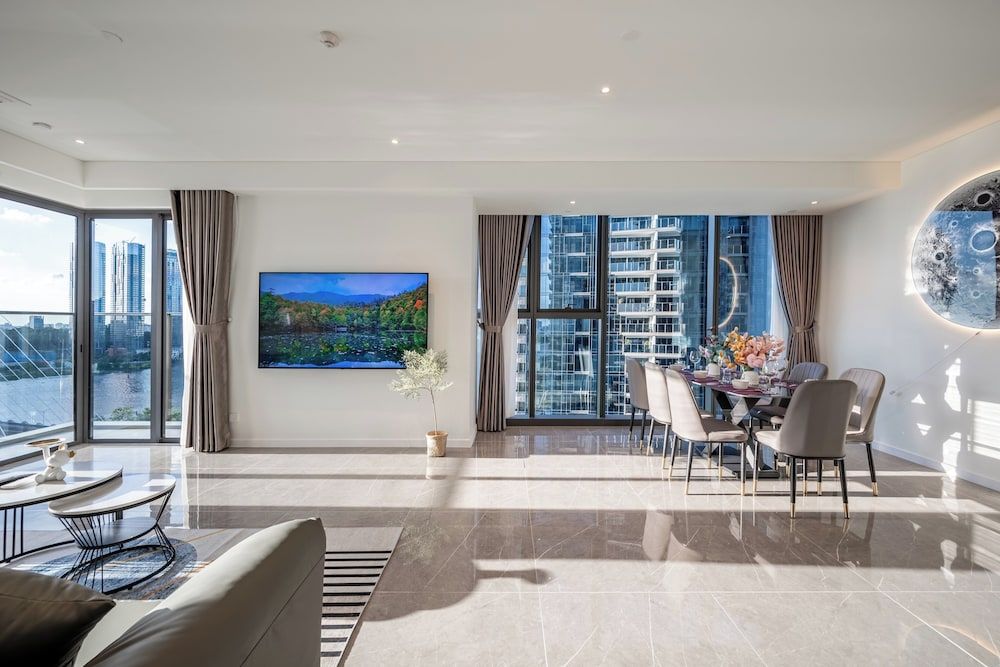 Emily The OpusK Luxury Ho Chi Minh City Presidential Suite, 3 Bedrooms, Club Lounge Access, City View 7