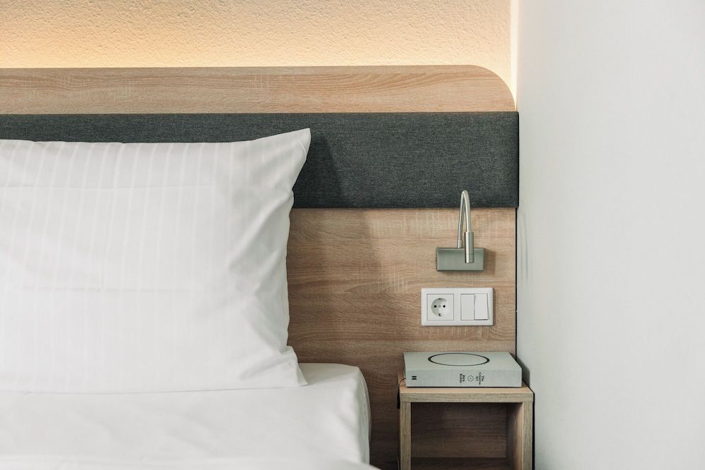 Homaris Corner Hotel Frankfurt Double Room 5