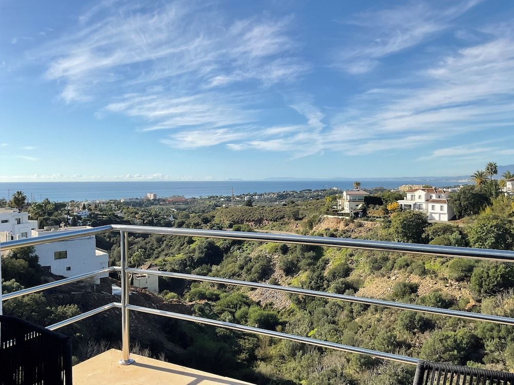 Marbella Boutique Art Penthouse suite 2