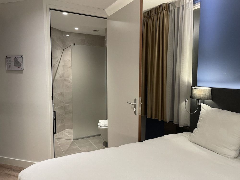 OZO Hotels Antares Airport Double Room (no window) 3