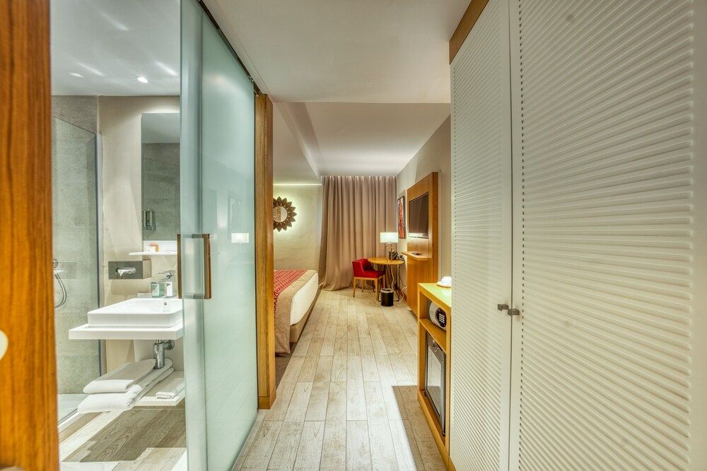 Azalai Hotel Dakar Standard Room, Garden View 7