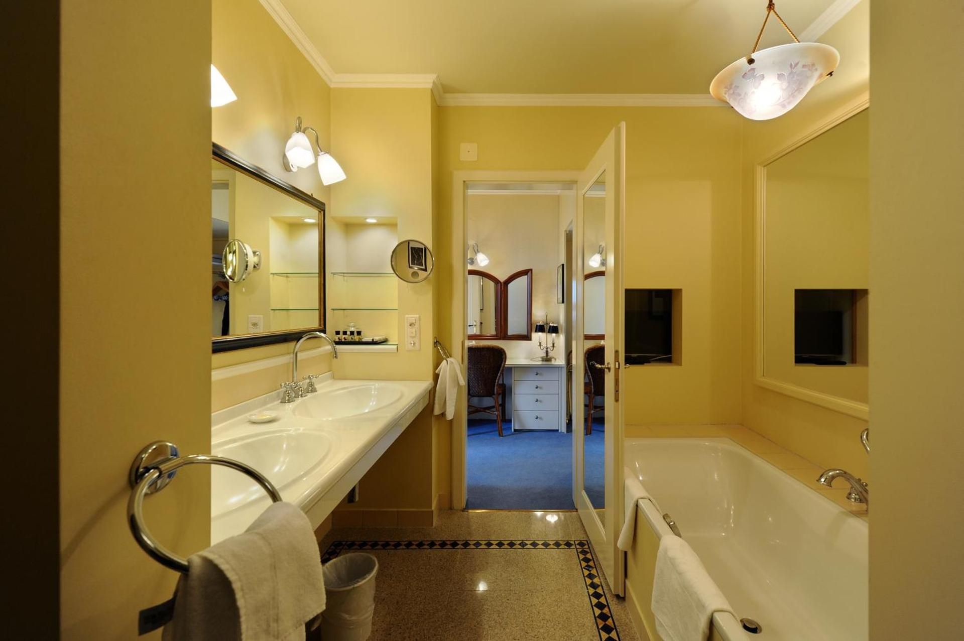 Superior Suite