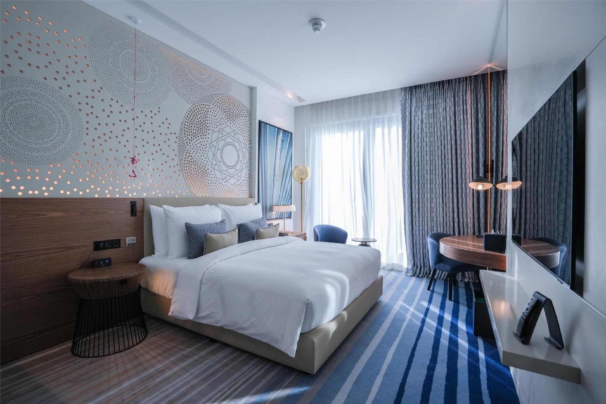 King Accessible Room