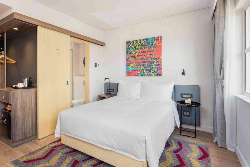 Family Room, 1 Queen Bed