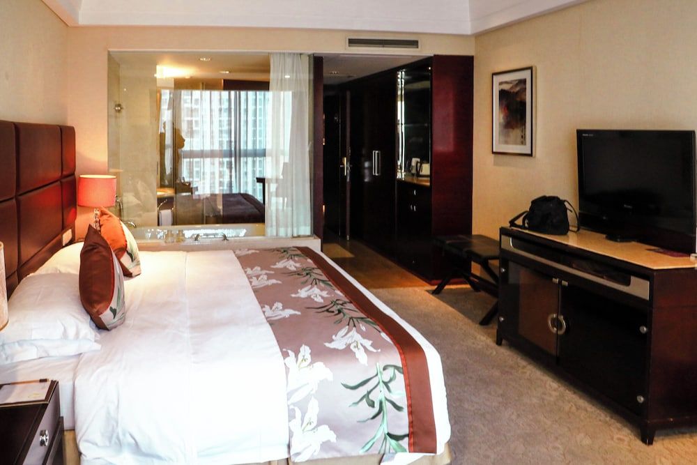 Superior Room, 1 King Bed