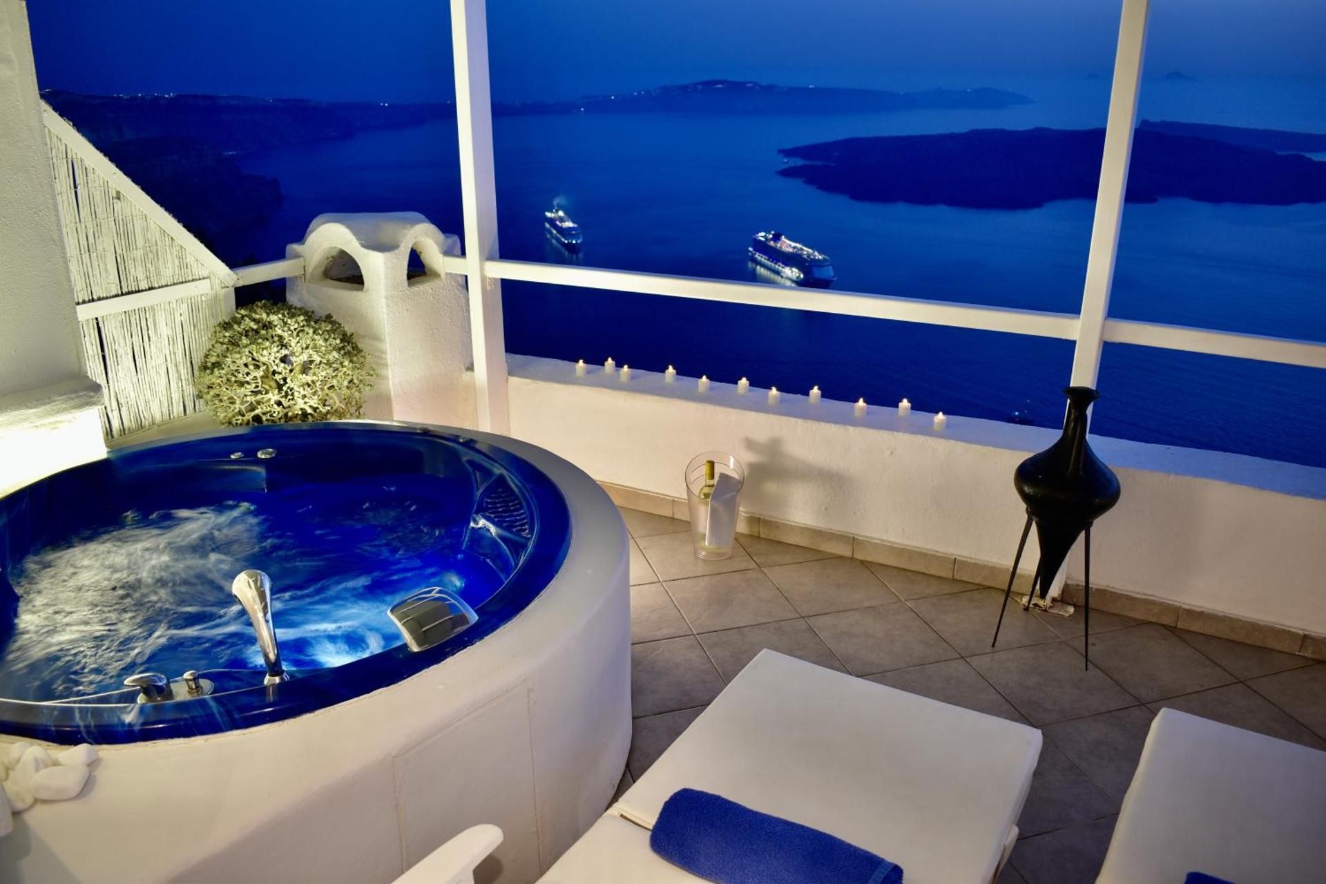 Anemos Honeymoon Studio Sea View & Outdoor Jetted Tub