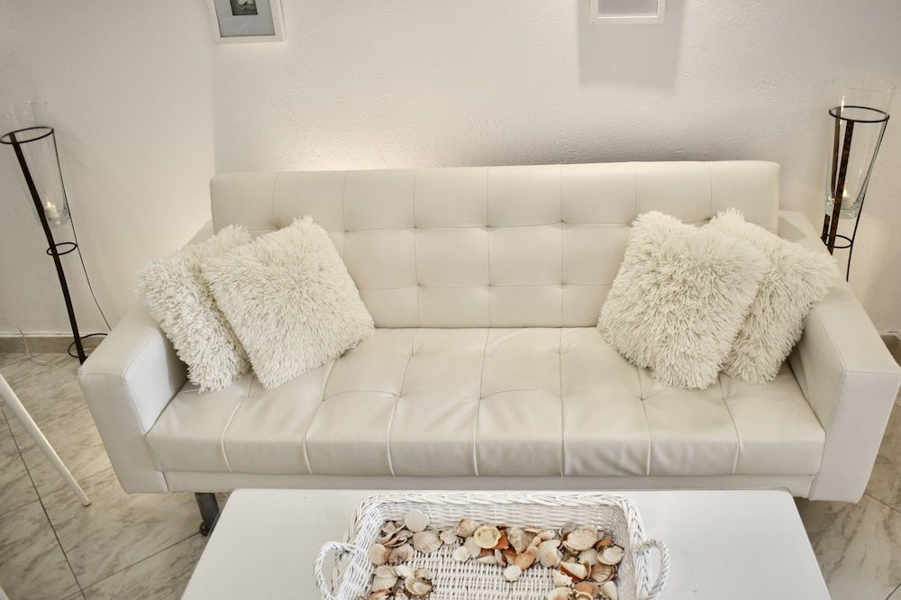 Aeolos Art and Eco Suites - Adults Only Executive Suite, Jetted Tub, Sea View (Cave Ikaros) 11