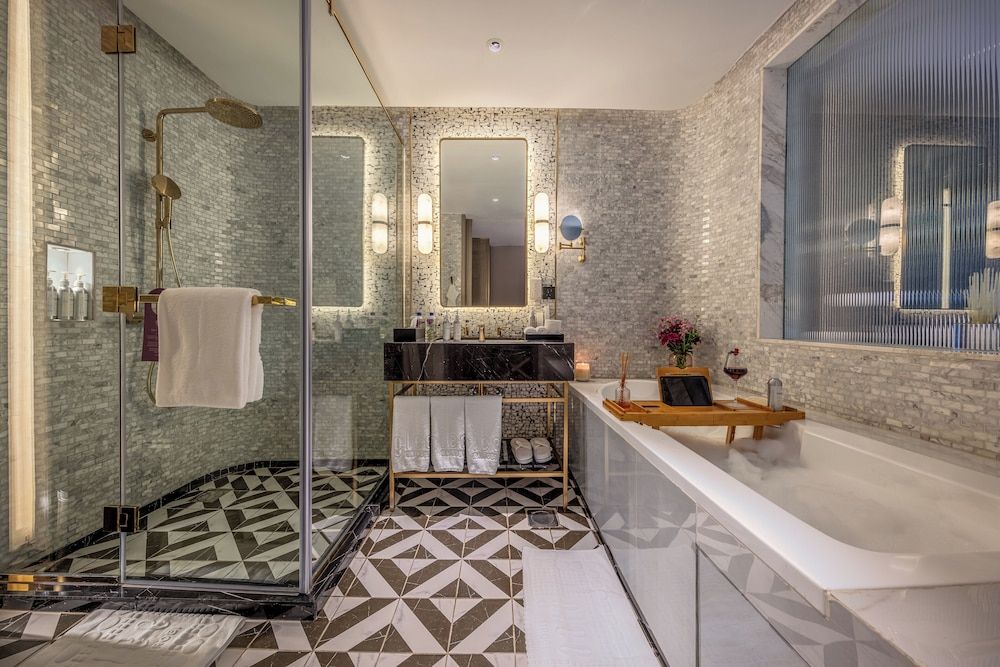 Glee Nairobi, a Preferred LVX Hotel Superior Room 5